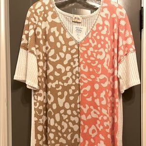 BiBi top (NWT) split tan/coral leopard print - Size XL